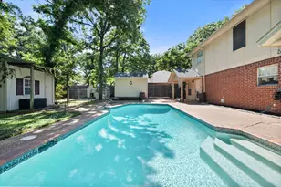420 Misty Oaks St, Azle, TX 76020 - Photo 3