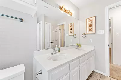 5202 Heatherdale Drive, Grapevine, TX 76051 - Photo 15