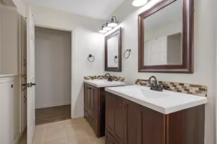 1406 N Trail Dr, Carrollton, TX 75006 - Photo 19