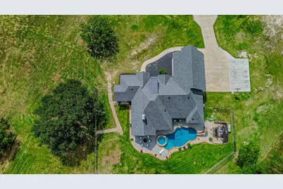 401 Spring Valley Road, Weatherford, TX 76087 - Photo 3