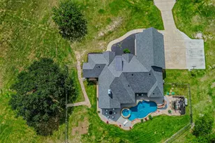 401 Spring Valley Rd, Weatherford, TX 76087 - Photo 3