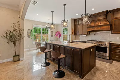 7906 Lindsey Drive, Rowlett, TX 75088 - Photo 11