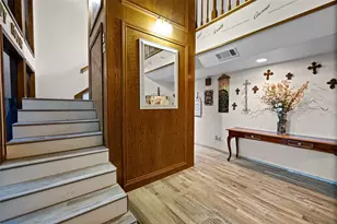1612 Lakecrest Cir, Granbury, TX 76048 - Photo 3