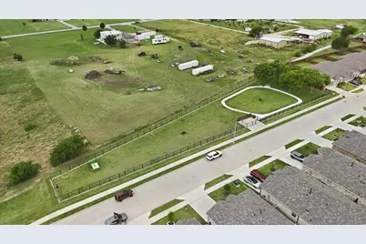 845 Round Robin Lane, Fort Worth, TX 76131 - Photo 29