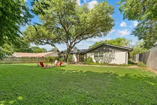 1760 Northridge Dr, Hurst, TX 76054 - Photo 25