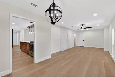 3401 Glenmont Drive, Fort Worth, TX 76133 - Photo 3