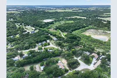 916 Fawn, Granbury, TX 76049 - Photo 19
