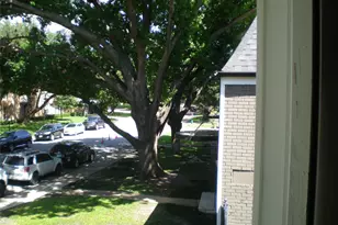10119 Regal Park Ln, Dallas, TX 75230 - Photo 7