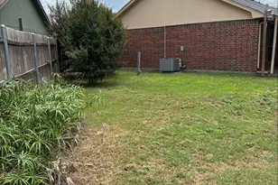 123 Brisbane Ct, Glenn Heights, TX 75154 - Photo 5