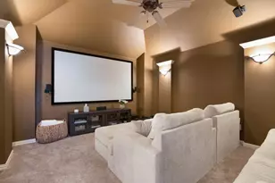 1300 Burnett Dr, Lantana, TX 76226 - Photo 17