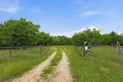 240 Grande Casa Road, Waxahachie, TX 75167 - Photo 37