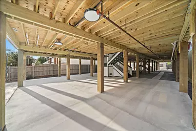 808 Sealy Avenue, Galveston, TX 77550 - Photo 21
