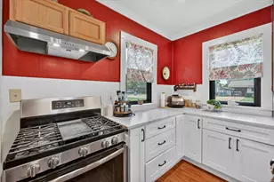 801 S Hall St, Ennis, TX 75119 - Photo 11
