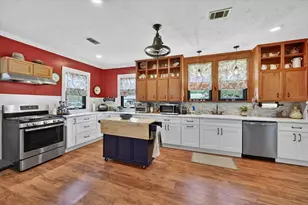 801 S Hall St, Ennis, TX 75119 - Photo 7