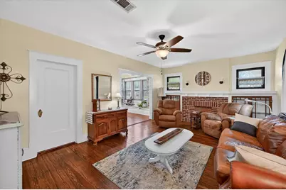 801 S Hall Street, Ennis, TX 75119 - Photo 5