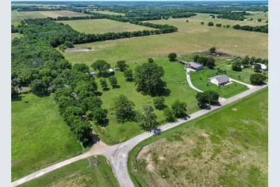 652 County Road 2850, Honey Grove, TX 75446 - Photo 25