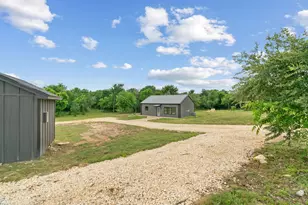 400 Round Up Ct, Stephenville, TX 76401 - Photo 25