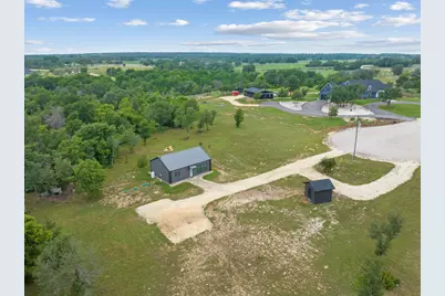 400 Round Up Court, Stephenville, TX 76401 - Photo 37