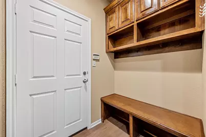 534 Dosher Lane, Woodway, TX 76712 - Photo 13