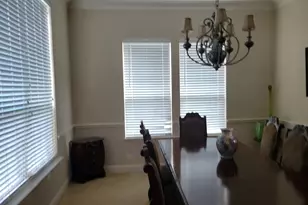 617 York Ct, Lewisville, TX 75056 - Photo 5