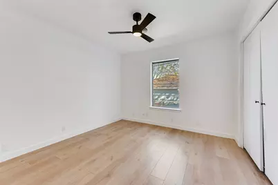 1105 W White Avenue, McKinney, TX 75069 - Photo 9