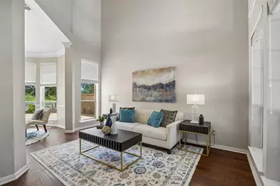 9014 Crown Point Circle, Irving, TX 75063 - Photo 5