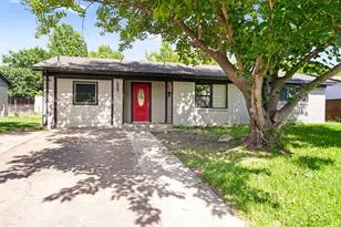 808 Bluebonnet Ln, Mesquite, TX 75149 - Photo 1