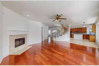 8609 Rugby Drive, Irving, TX 75063 - Photo 11
