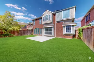 8609 Rugby Dr, Irving, TX 75063 - Photo 39