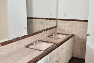 1434 W Water St, Weatherford, TX 76086 - Photo 11