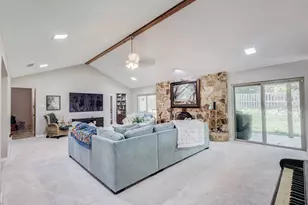 7725 Woodside Hl, Fort Worth, TX 76179 - Photo 13