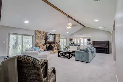 7725 Woodside Hill, Fort Worth, TX 76179 - Photo 15