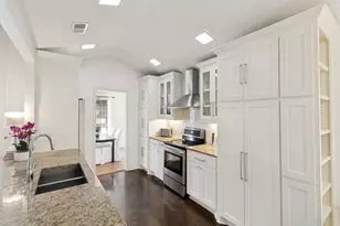 7310 Hundley Blvd, Dallas, TX 75231 - Photo 9
