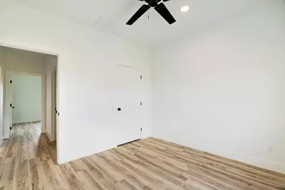 204 Private Road 33083, Sumner, TX 75486 - Photo 19