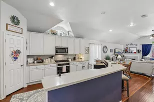 3901 Glenwyck Dr, North Richland Hills, TX 76180 - Photo 11