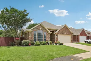 3901 Glenwyck Dr, North Richland Hills, TX 76180 - Photo 3
