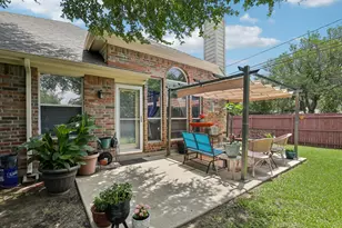 3901 Glenwyck Dr, North Richland Hills, TX 76180 - Photo 25
