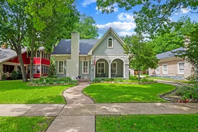 311 E Marvin Avenue, Waxahachie, TX 75165 - Photo 1