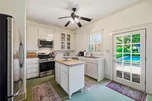 311 E Marvin Ave, Waxahachie, TX 75165 - Photo 9