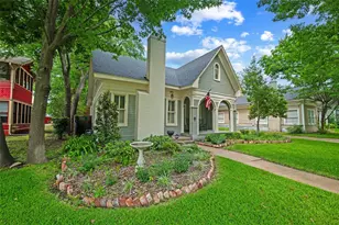 311 E Marvin Ave, Waxahachie, TX 75165 - Photo 3