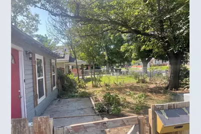 2618 28th Street, Fort Worth, TX 76106 - Photo 3
