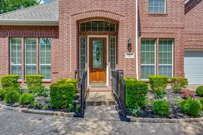 3727 Woodland Court, Grand Prairie, TX 75052 - Photo 3