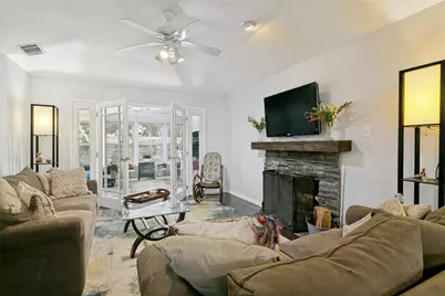 3020 Everest Drive, Bedford, TX 76021 - Photo 9