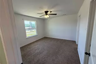 109 Spruce Tree Ct, Poolville, TX 76487 - Photo 9