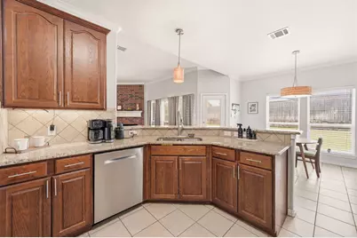 1080 Estates Drive, Kennedale, TX 76060 - Photo 15