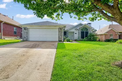 4805 Indio Lane, Sherman, TX 75092 - Photo 3