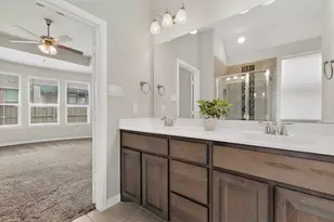 7811 Links Dr, Arlington, TX 76001 - Photo 15