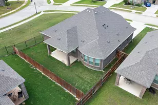 7811 Links Dr, Arlington, TX 76001 - Photo 33