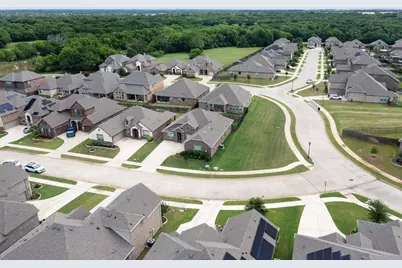 7811 Links Drive, Arlington, TX 76001 - Photo 5