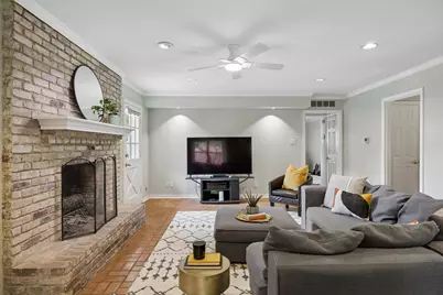 9635 Angleridge Road, Dallas, TX 75238 - Photo 7
